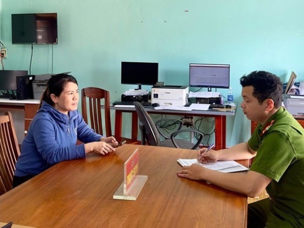 Nhận được 300 triệu đồng chuyển nhầm, người phụ nữ liền tìm cách trả lại