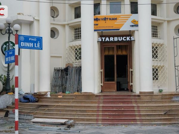 Nóng: Starbucks chuẩn bị khai trương cửa hàng mới tại nơi đắt đỏ bậc nhất Hà Nội, view trực diện hồ Hoàn Kiếm