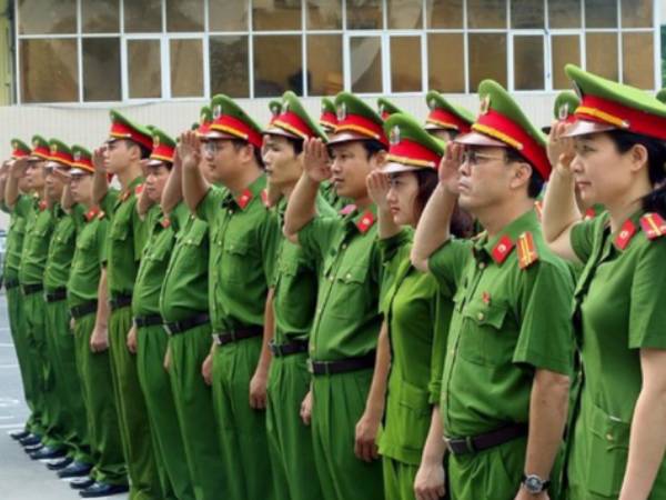 Dự kiến bố trí mỗi xã 30 - 60 cán bộ công an sau sáp nhập