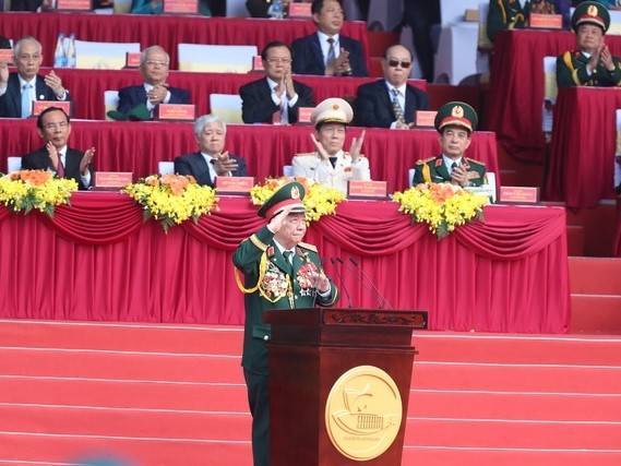 Chân dung vị tướng phát biểu tại lễ kỷ niệm 50 năm thống nhất đất nước