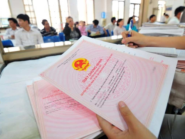 Đề xuất chính quyền xã cấp sổ đỏ cho người dân