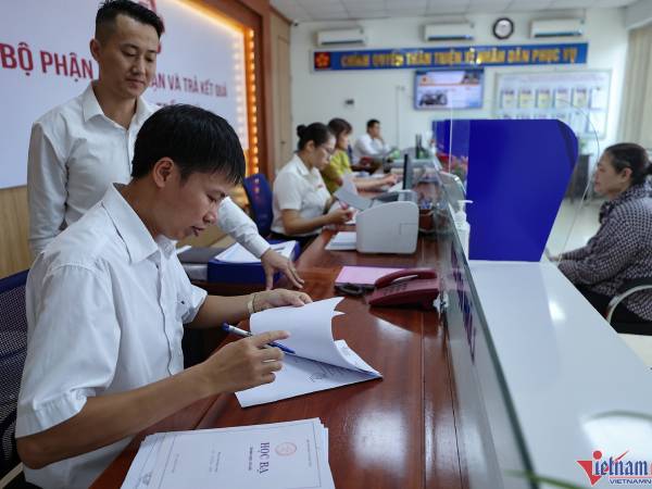 Lãnh đạo cấp huyện được ưu tiên về làm lãnh đạo xã, phường mới sau sáp nhập