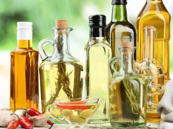 Thực hư thông tin dầu ăn thực vật gây độc hại cho sức khỏe