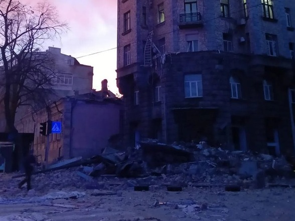 Giao tranh dữ dội, Kiev bị tấn công, biên giới Nga nổ lớn