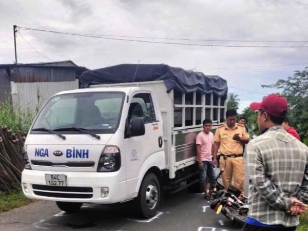 Cơ quan CSĐT Công an tỉnh Vĩnh Long tiếp nhận giải quyết vụ TNGT ở Trà Ôn