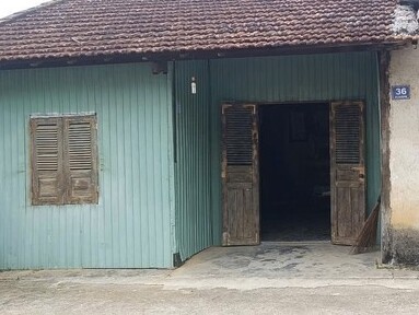 Rùng mình phát hiện thi thể phân hủy trong nhà tắm sau gần một năm khóa cửa