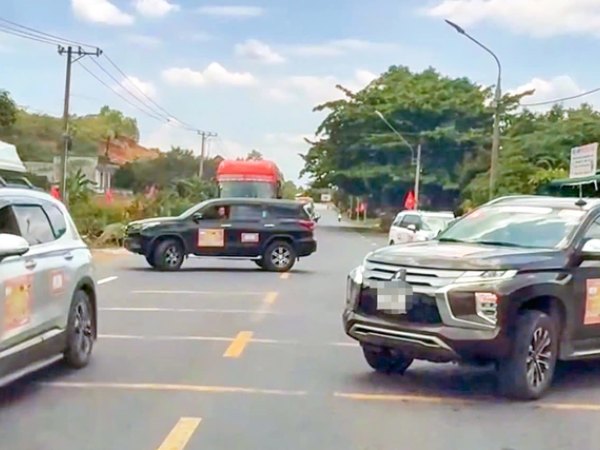 Vụ chặn quốc lộ cho đoàn xe doanh nhân qua đường: Phát hiện thêm vi phạm