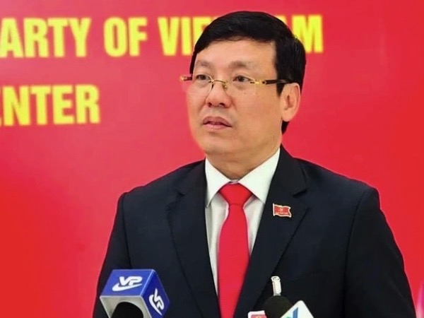 Vụ 'Hậu Pháo': Thu giữ 10,5 tỉ đồng và 800.000 USD khi khám nhà cựu chủ tịch Vĩnh Phúc