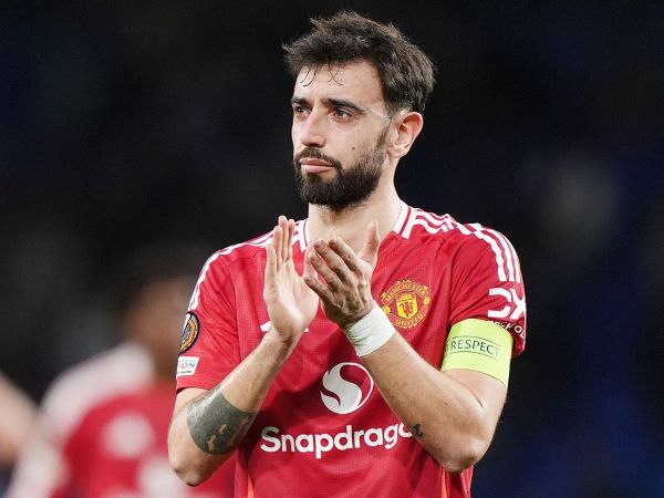 Đội bóng nhà giàu chi đậm tiền lôi kéo Bruno Fernandes rời MU