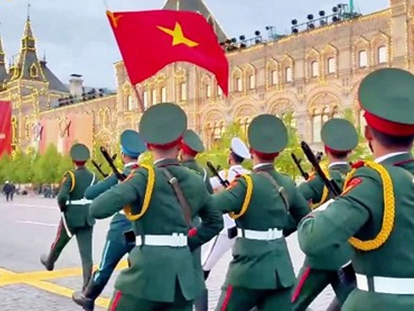 Những bước đi hùng tráng trên Quảng trường Đỏ của bộ đội Việt Nam