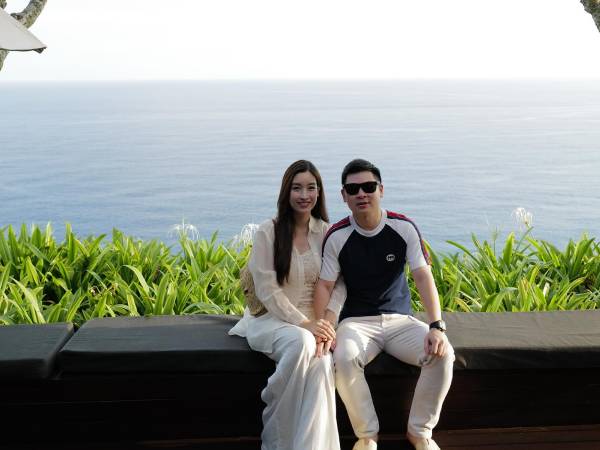 Chủ tịch Hà Nội FC tung ảnh chưa chỉnh sửa cùng Đỗ Mỹ Linh lên mạng, 'dâu hào môn' lộ ngay nhan sắc thật