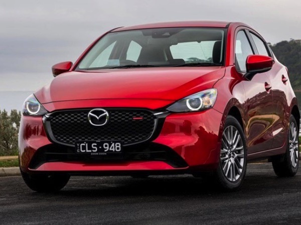 Mazda2 sẽ bị 'khai tử'?
