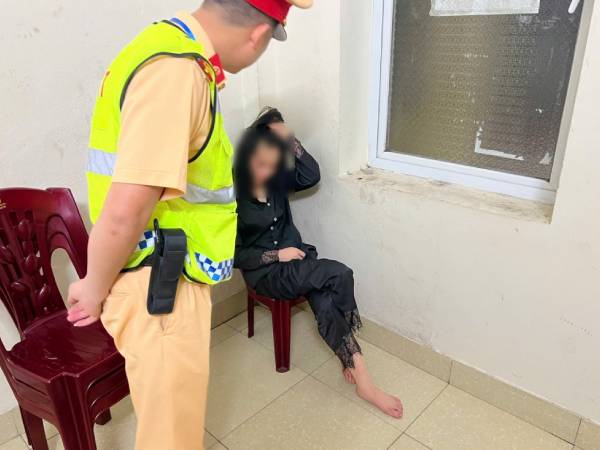 Kịp thời ngăn cản cô gái trẻ có ý định tự tử tại cầu Khe Tiên