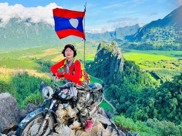 Nữ phượt thủ 61 tuổi 3 lần xuyên Việt một mình bằng xe máy