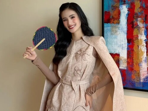 Ý Nhi tỏa sáng với 'Vũ điệu đại ngàn' tại lễ khai mạc Miss World 2025