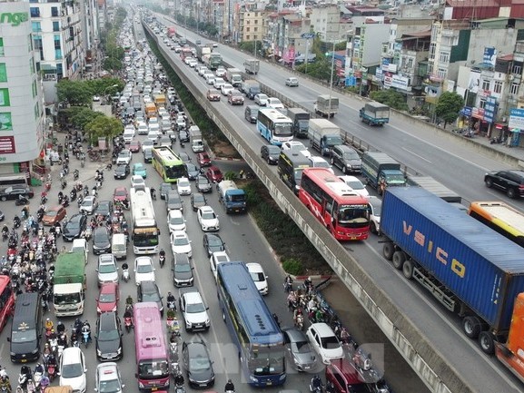 Hà Nội cấm, hạn chế xe vào đường vành đai 3 đoạn qua Big C đến Mai Dịch