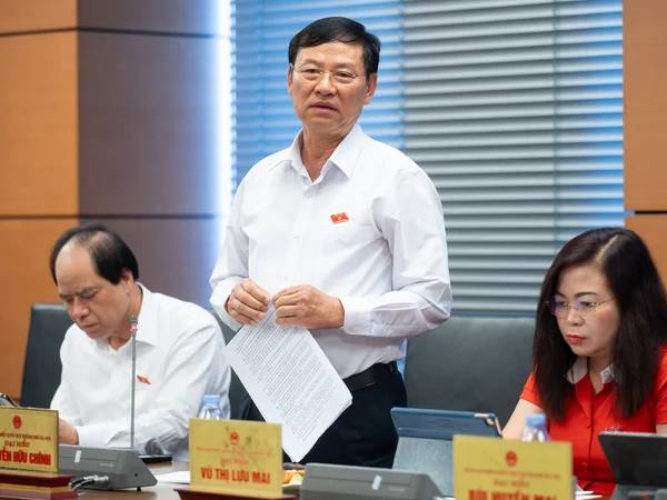 Nhiều Chủ tịch tỉnh bị kiện, nhưng không đến tòa
