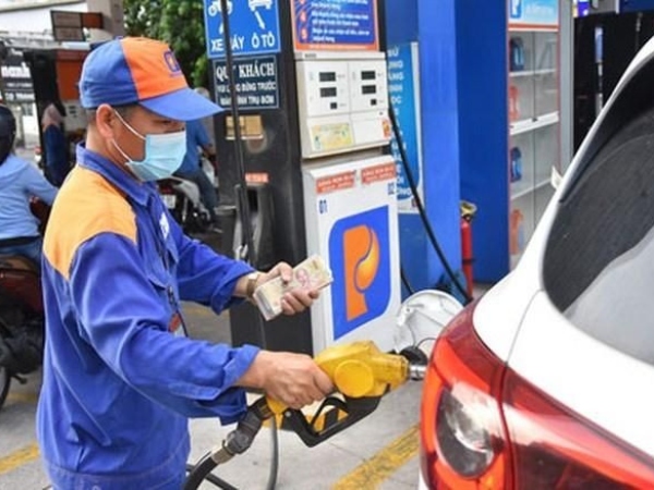 Giá xăng dầu đồng loạt tăng sau hai phiên giảm