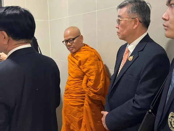 Sư trụ trì cấp cao, 50 năm tu hành, 'nướng' hơn 233 tỷ đồng tiền công đức vào chiếu bạc online