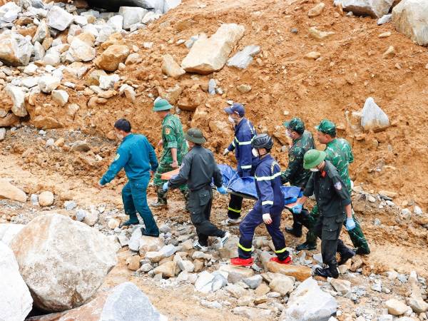 Vụ sạt lở công trường thủy điện ở Lai Châu: Tìm thấy 5 thi thể nạn nhân