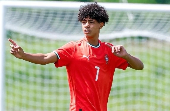 Cristiano Ronaldo Jr. lập cú đúp giúp Bồ Đào Nha vô địch giải trẻ