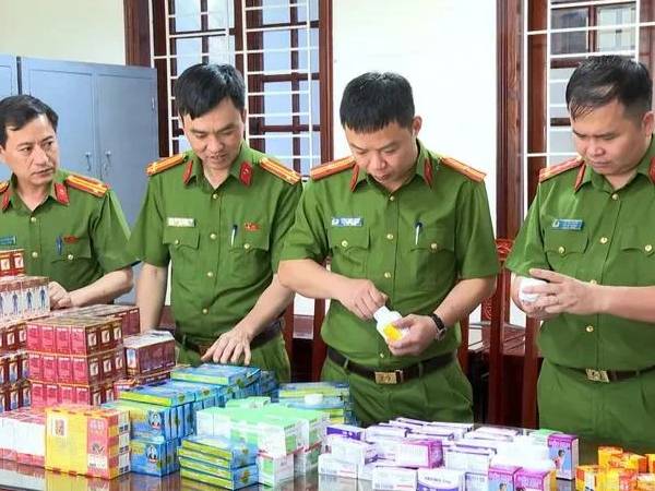 TP HCM phát hiện 8 cơ sở kinh doanh thuốc giả