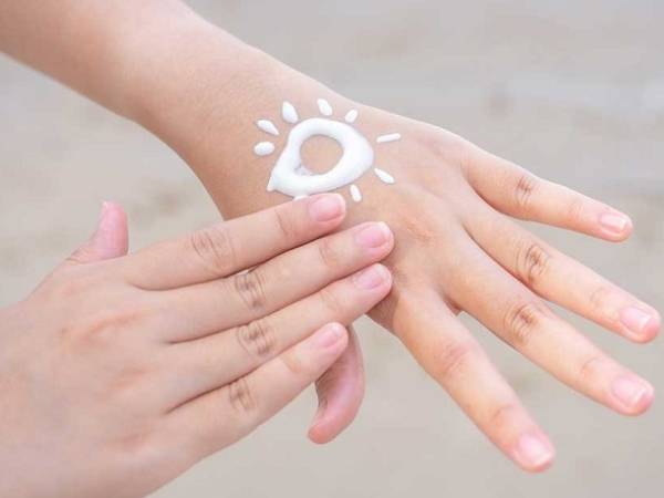 Bộ Y tế tăng cường kiểm soát kem chống nắng: Siết chặt chỉ số SPF và thu hồi sản phẩm vi phạm