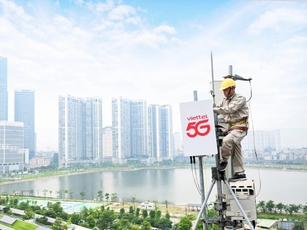 Mở rộng phủ sóng 4G/5G, Viettel tiết kiệm hàng nghìn tỷ đồng nhờ đấu giá thành công 'siêu băng tần' 700MHz