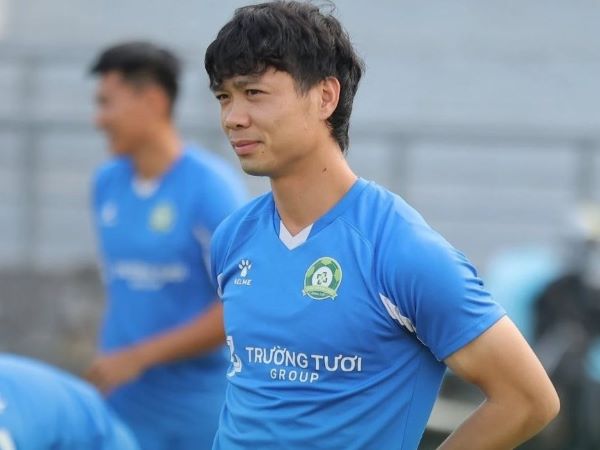 Công Phượng, Pendant Quang Vinh được HLV Kim Sang Sik triệu tập lên ĐT Việt Nam