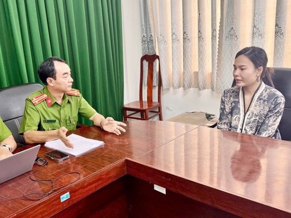 Bắt giữ nữ nghi phạm sát hại người tình hơn 16 tuổi ngay trên giường ở An Giang