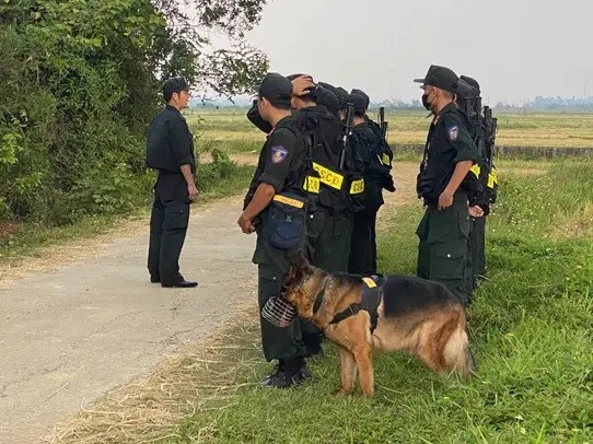 Quảng Trị: Cả làng cùng công an truy bắt nghi phạm giết người suốt đêm, phẫn nộ lý do ra tay tàn độc