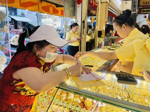 Việt Nam nghiên cứu hình thành sàn giao dịch vàng, người dân có thể tự do mua bán