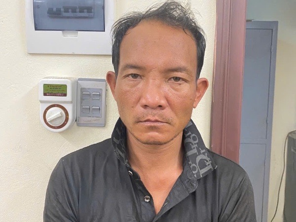 Lý do người đàn ông thường ngụy trang đi câu cá hoặc đi bộ thể dục