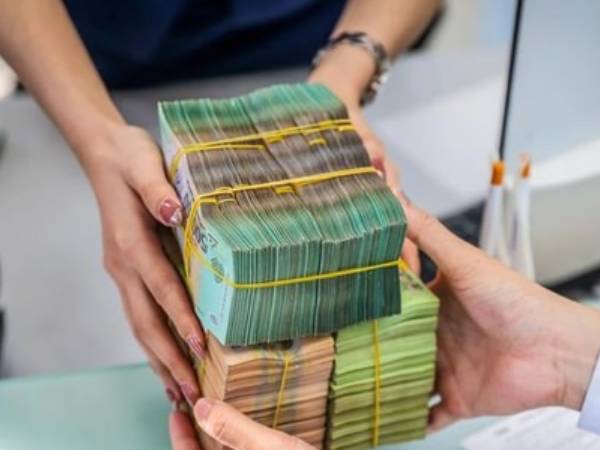 Nhân viên bảo vệ nghỉ hưu sớm, nhận trợ cấp gần 2 tỷ đồng!
