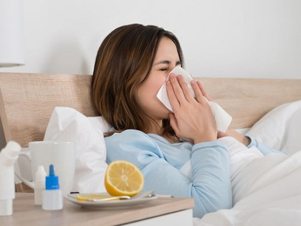 Đau họng, mệt mỏi vì Covid-19 biến thể mới? Chuyên gia mách nước ăn uống để phục hồi cấp tốc