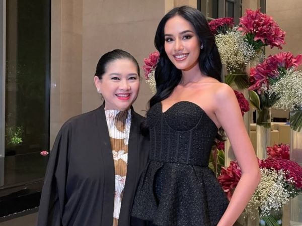 Dì Pui - Nữ CEO quyền lực đứng sau thành công của các hoa hậu Thái Lan