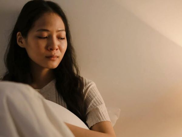 Bi kịch gia đình: Người phụ nữ ngoại tình với chồng cũ sau 3 năm tái hôn
