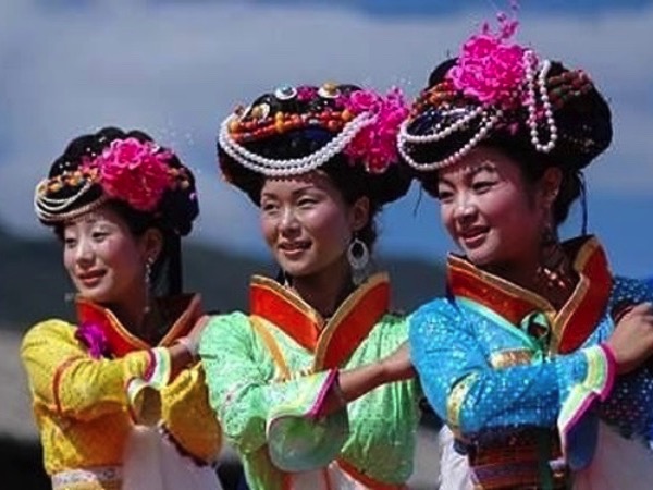 Độc lạ 'Tây Lương nữ quốc' Mosuo: Nơi phụ nữ có thể 'ngủ với bất cứ ai'