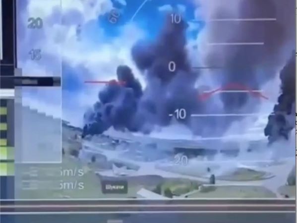 Ukraine tuyên bố phá hủy 40 máy bay ném bom Nga trong 'chiến dịch đặc biệt'