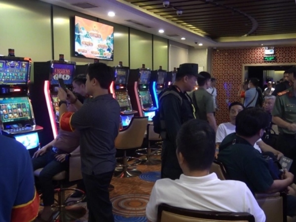Cựu bí thư TP Hòa Bình và hàng trăm con bạc 'đốt' hơn 2.600 tỷ đồng ở King Club