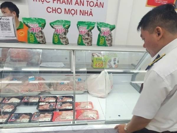 Nóng: Cơ quan chức năng kiểm tra đột xuất 9 cửa hàng của C.P Việt Nam ở Bình Dương, kết quả gây bất ngờ