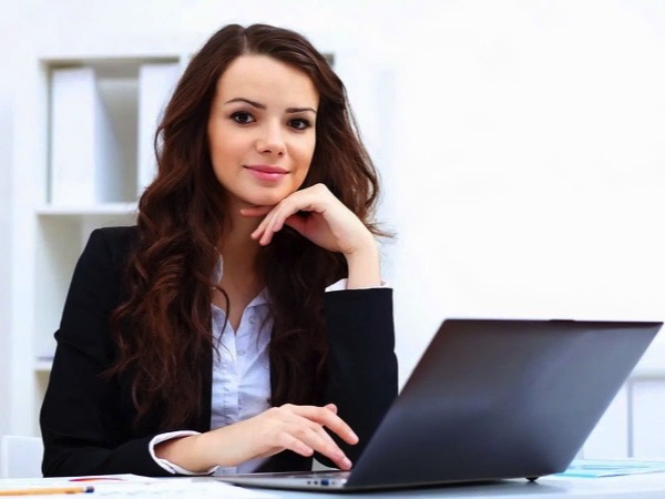 Phụ nữ là trụ cột kinh tế, hạnh phúc hay áp lực?
