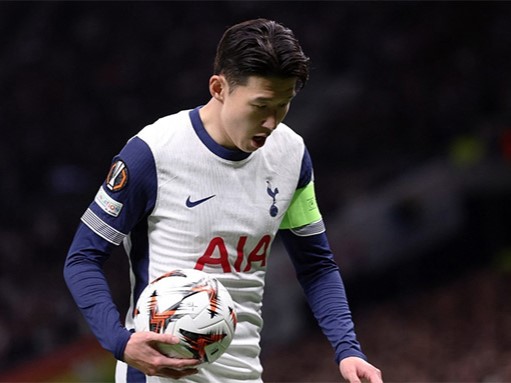 Sóng gió ập đến Son Heung-min, vừa bị tình cũ tống tiền lại đứng trước nguy cơ bị Tottenham 'đẩy' khỏi CLB