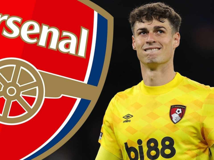 Arsenal gây sốc với thủ môn đắt giá nhất lịch sử