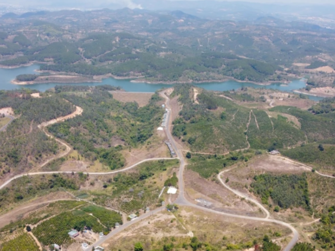 Xử lý nghiêm vụ trộm đất trong siêu dự án Đại Ninh