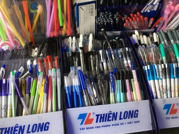 Bán bút bi lãi tiền tỷ mỗi ngày, Thiên Long đang toan tính gì khi 'thâu tóm' chuỗi nhà sách lớn bậc nhất TP.HCM?