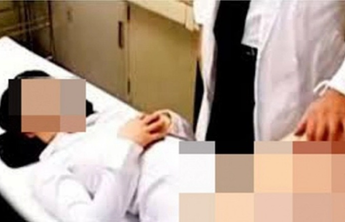 Rúng động: Bác sĩ phụ khoa xâm hại 94 bệnh nhân suốt hai thập kỷ, phát hiện 6.000 giờ video 'bẩn', hàng loạt dụng cụ hỗ trợ