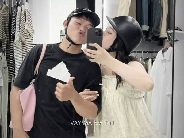 Vợ mới cưới của Hồ Văn Cường lộ hint có bầu?
