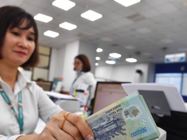 Lãi suất ngân hàng hôm nay 12/6/2025: Khoảng lặng hiếm thấy, mới có 3 ngân hàng điều chỉnh