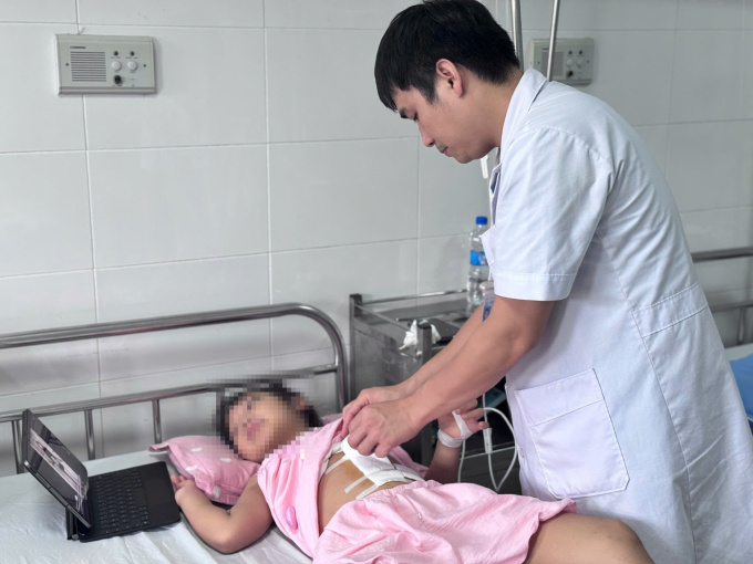 Ngã từ tầng 2, bé gái 7 tuổi phải cắt lách, thận